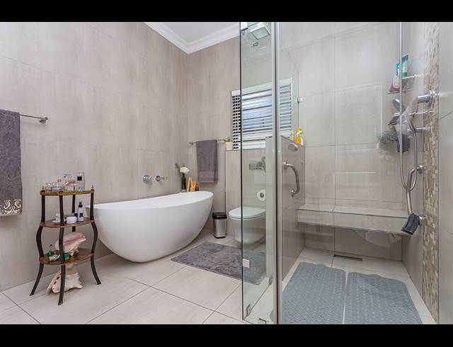4 BEDROOM HOUSE FOR SALE IN SAGEWOOD